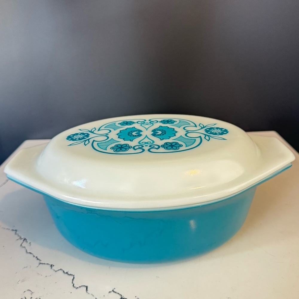 Vintage PYREX Horizon Blue Casserole Dish with Lid 1.5Qt